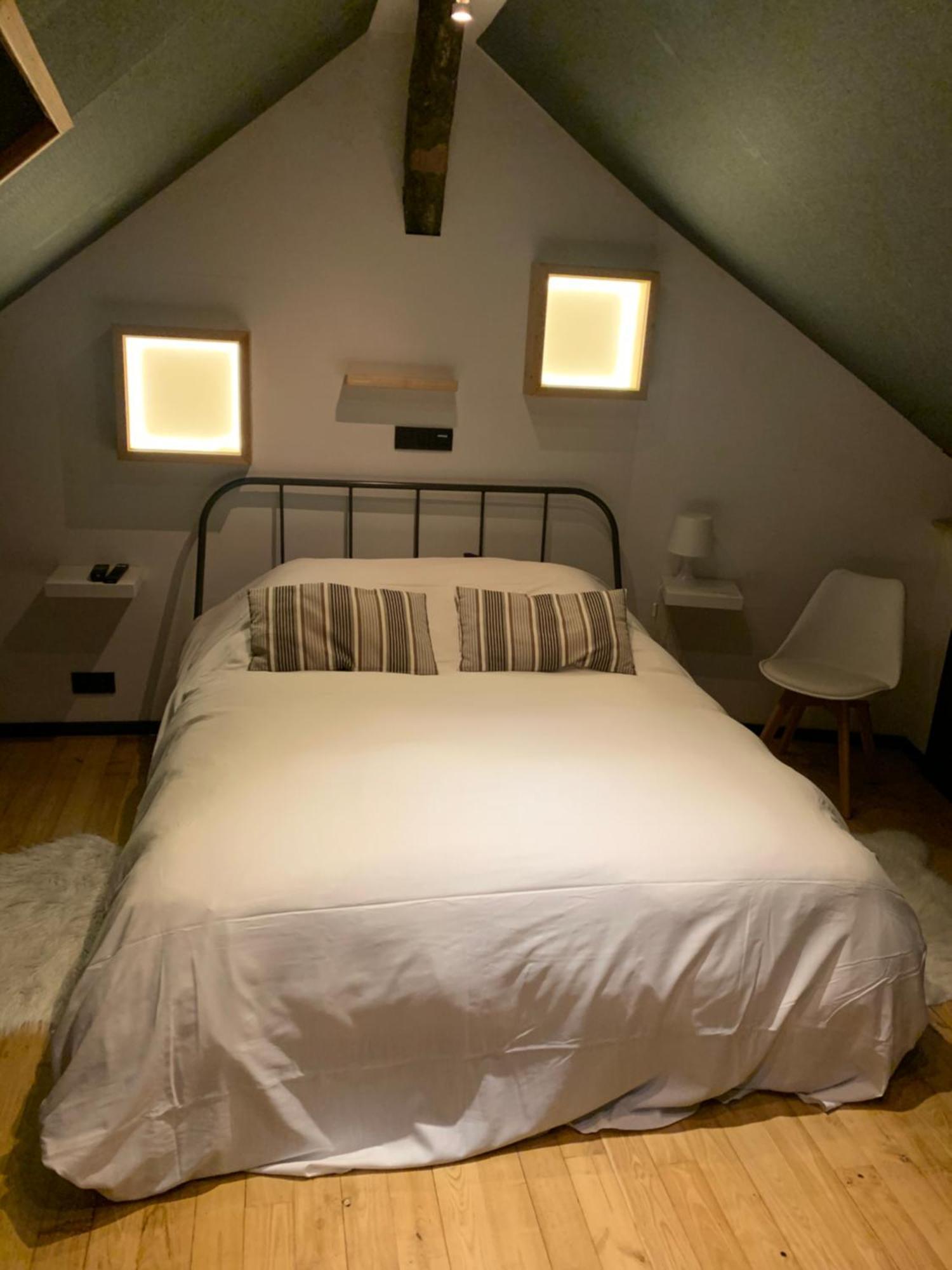 Froissart Loft Et Studio Chimay Exterior foto